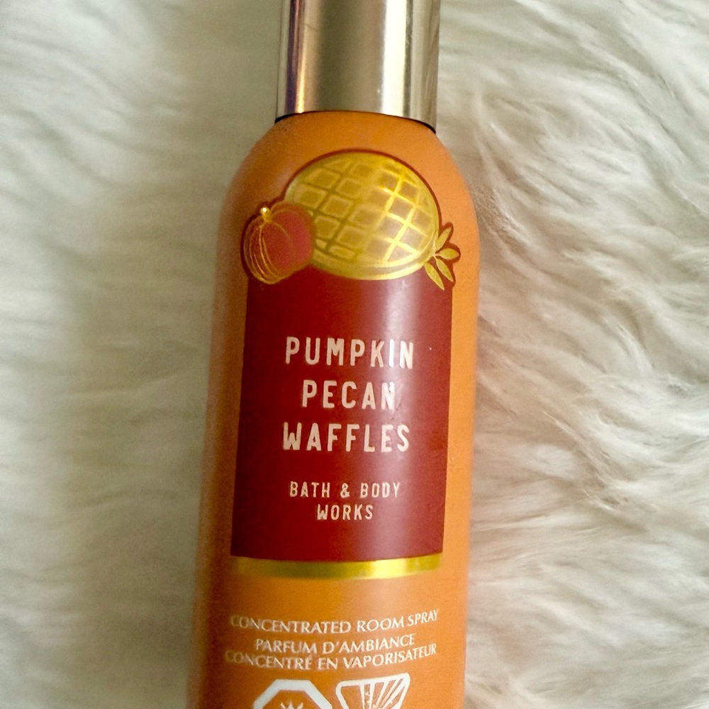 New Bath & Body Works Pumpkin Pecan Waffles Room Spray